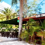 Hotel Fiesta Deluxe